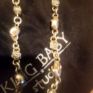 King baby skulls and roses necklace
